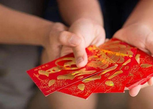 关切员工父母，为员工父母设置关切金造度